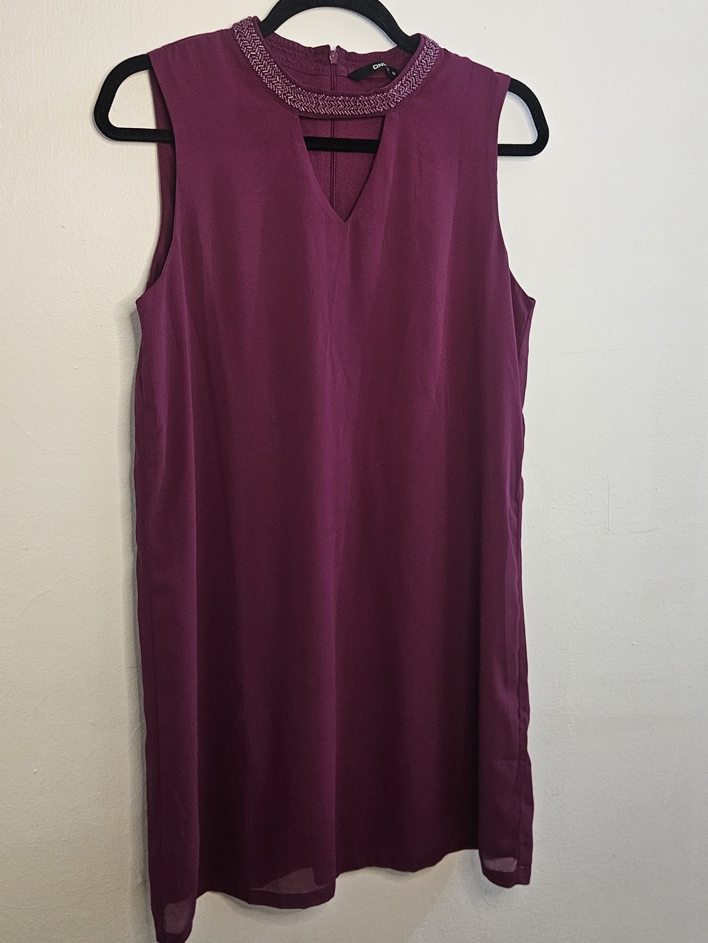 Only Plum Beaded-Neckline Sleeveless Mini Dress/ ITALIAN Thrift (S-M)